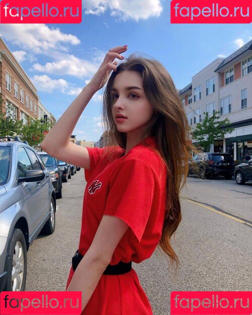 Elina Karimova Onlyfans Photo Gallery 