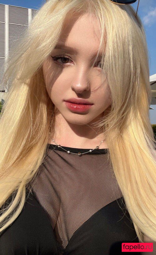 Elina Karimova Nude Onlyfans Photo 46