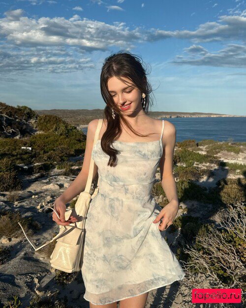 Elina Karimova Nude Onlyfans Photo 28