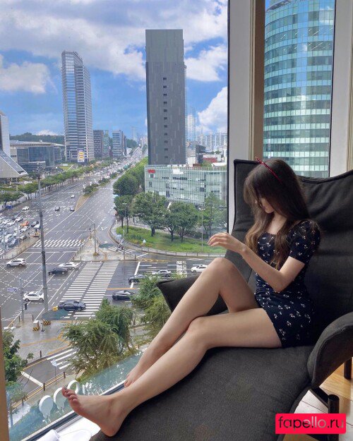 Elina Karimova Nude Onlyfans Photo 17