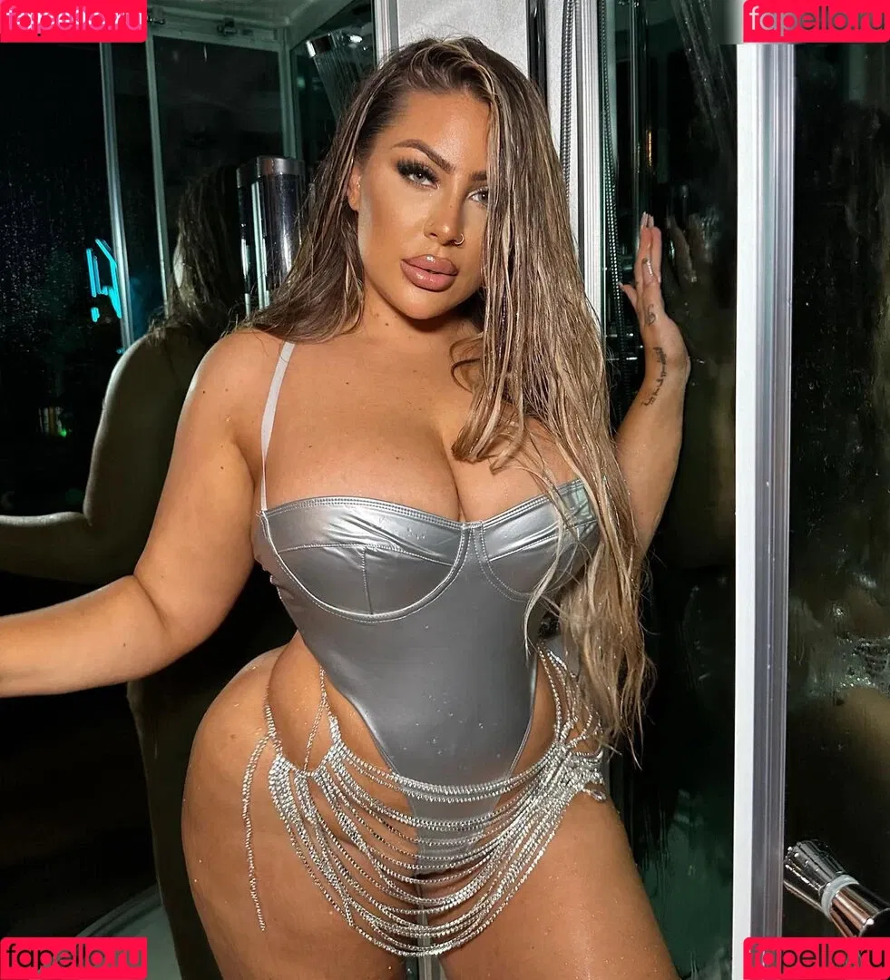 Melina.Million Onlyfans Photo Gallery 
