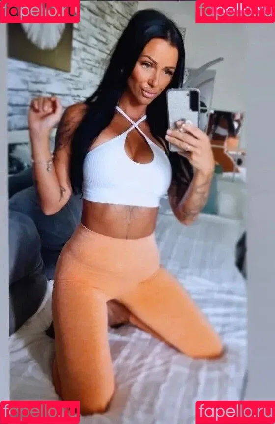 __anni__32 Onlyfans Photo Gallery 