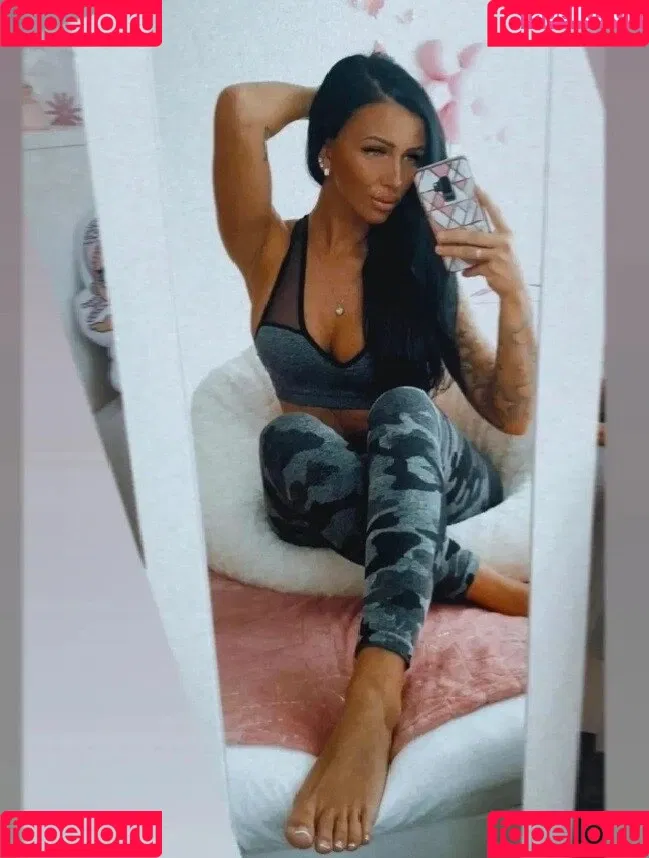 __anni__32 Onlyfans Photo Gallery 