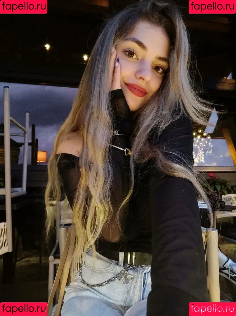 monica01.03 Onlyfans Photo Gallery 