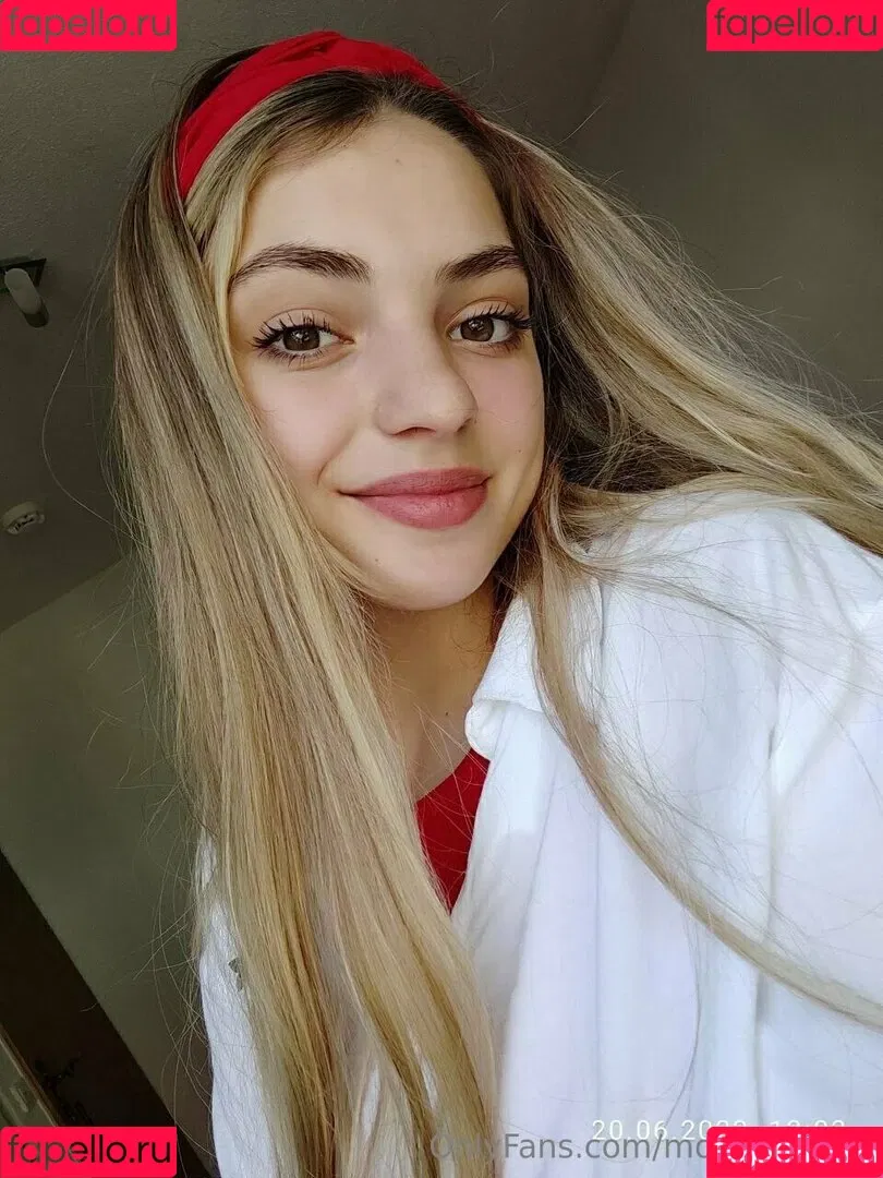 monica01.03 Onlyfans Photo Gallery 