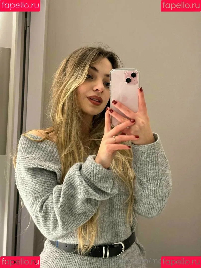 monica01.03 Onlyfans Photo Gallery 