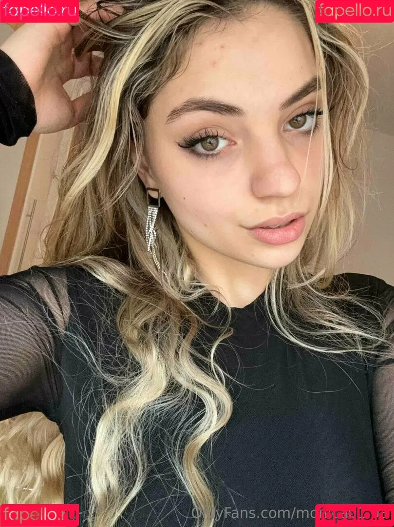 monica01.03 Onlyfans Photo Gallery 