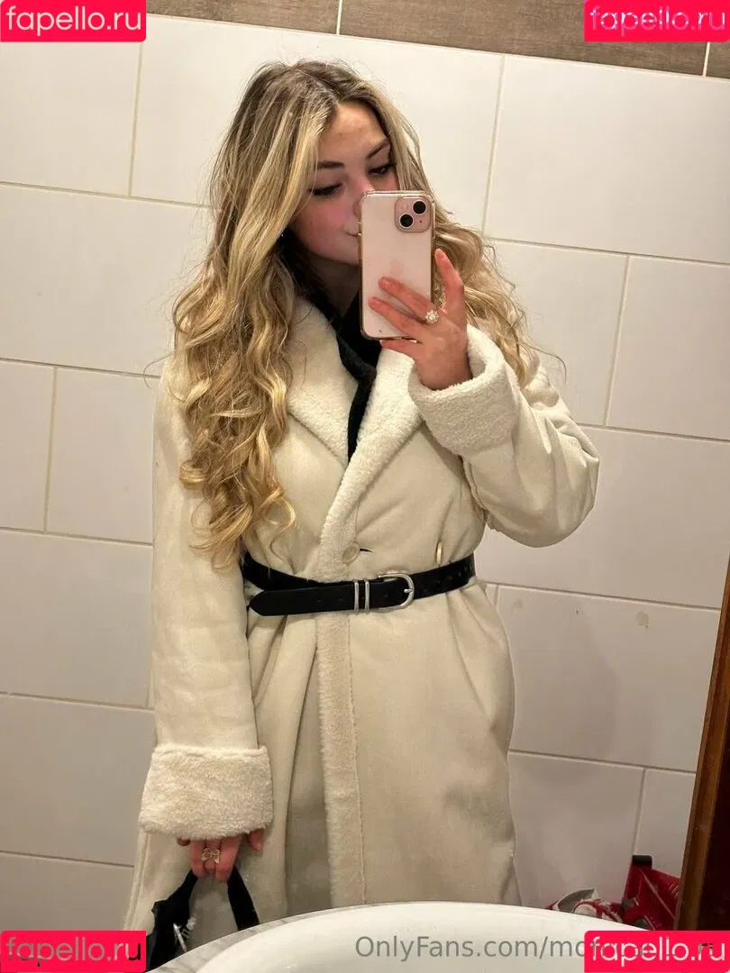 monica01.03 Onlyfans Photo Gallery 