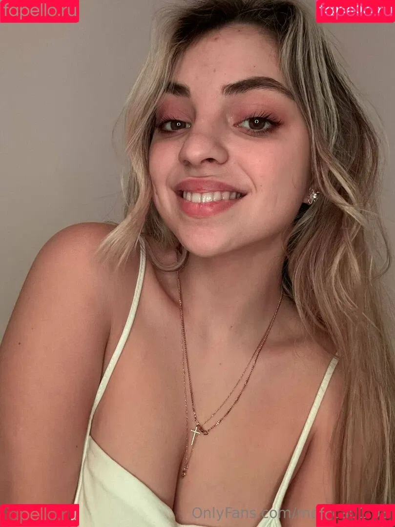 monica01.03 Onlyfans Photo Gallery 