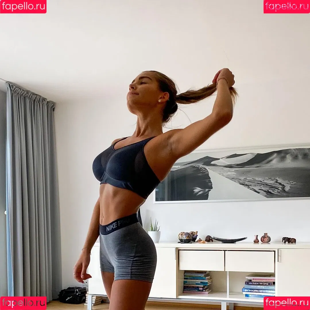 Felicia Fuchs Onlyfans Photo Gallery 