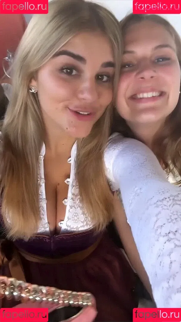 Felicia Fuchs Onlyfans Photo Gallery 