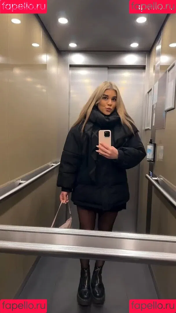 Felicia Fuchs Onlyfans Photo Gallery 
