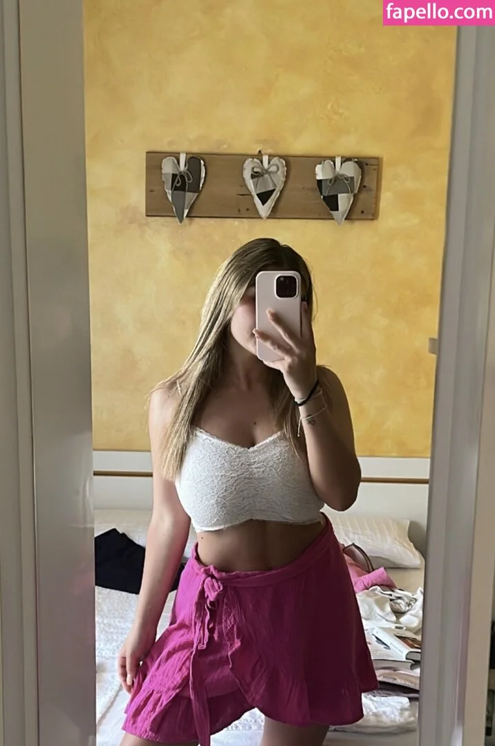 Felicia Fuchs Onlyfans Photo Gallery 