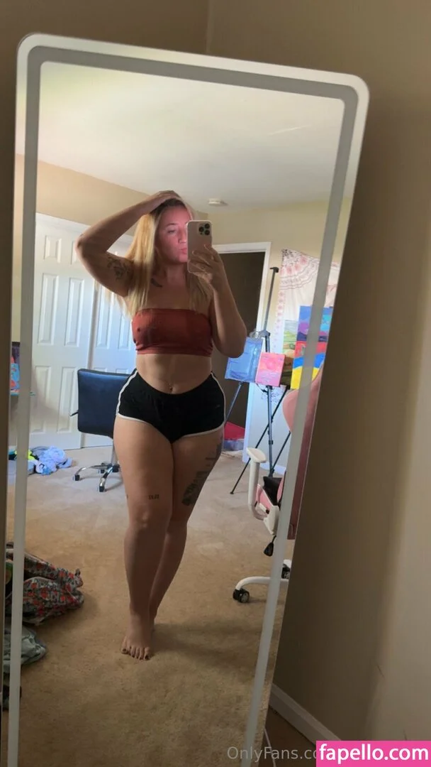 LunaHadley Onlyfans Photo Gallery 