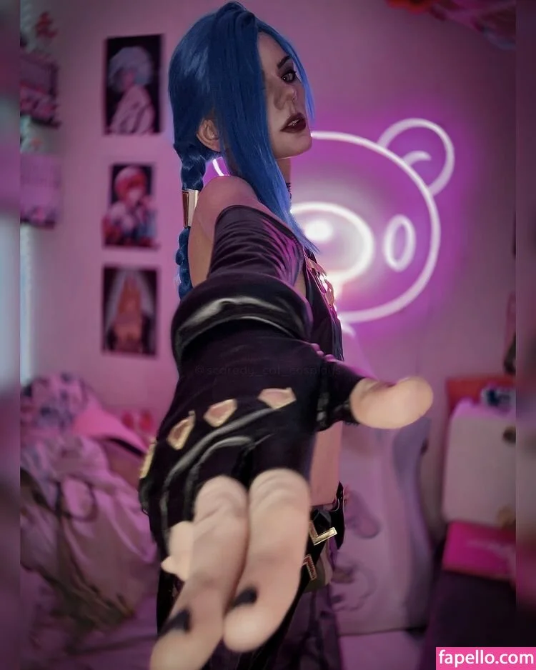 Scaredy Cat Cosplays Onlyfans Photo Gallery 