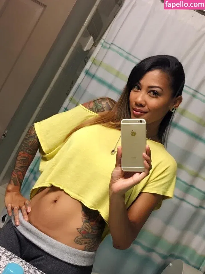 Lily Thai Onlyfans Photo Gallery 