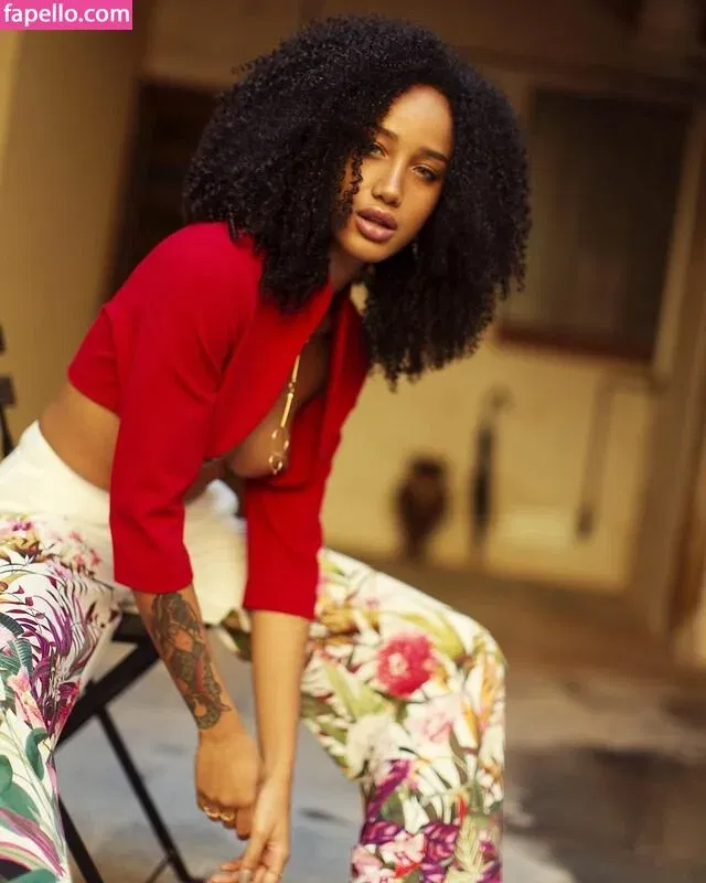 Erika Crisi Onlyfans Photo Gallery 