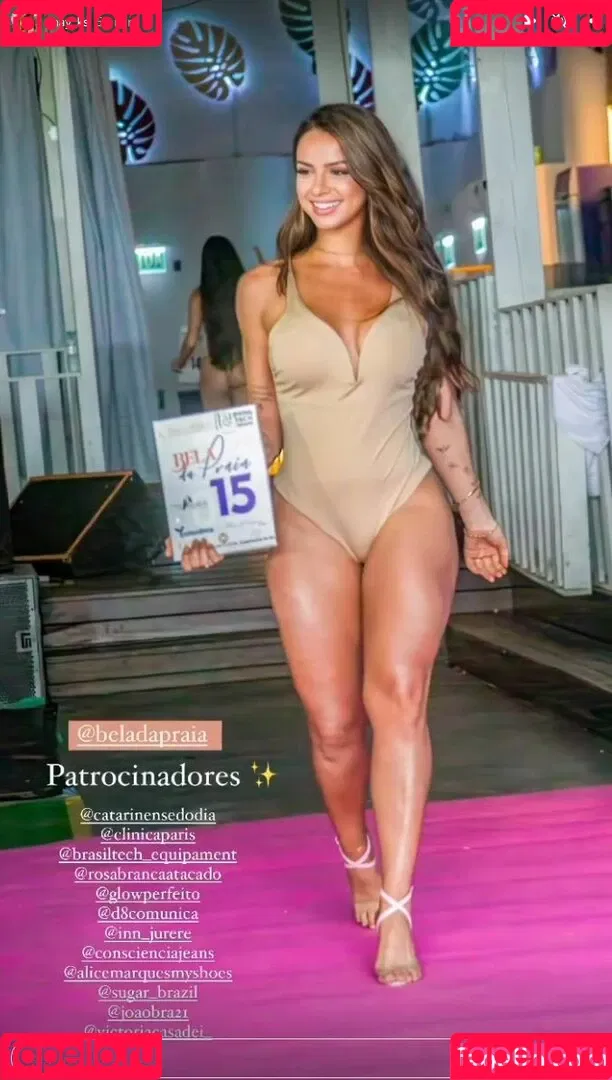 Thaieny Kenis Onlyfans Photo Gallery 