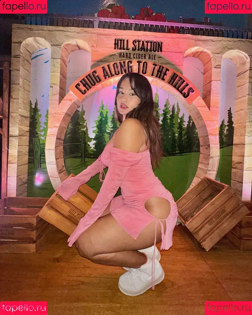 Prakriti Saha Onlyfans Photo Gallery 