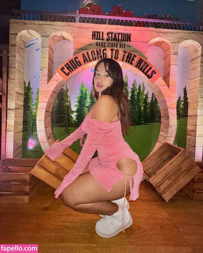 Prakriti Saha Onlyfans Photo Gallery 