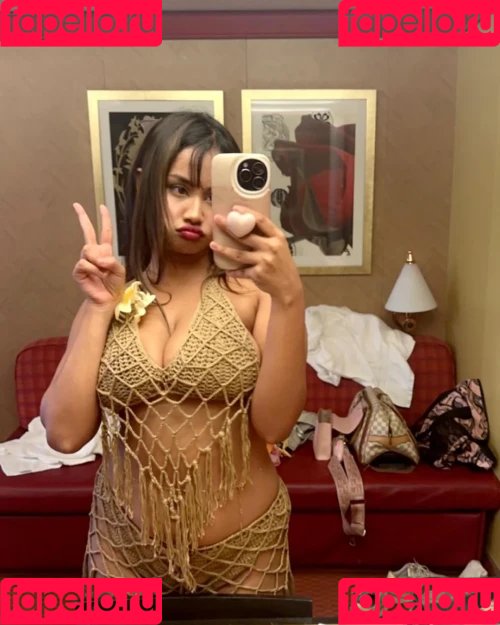 Prakriti Saha Onlyfans Photo Gallery 