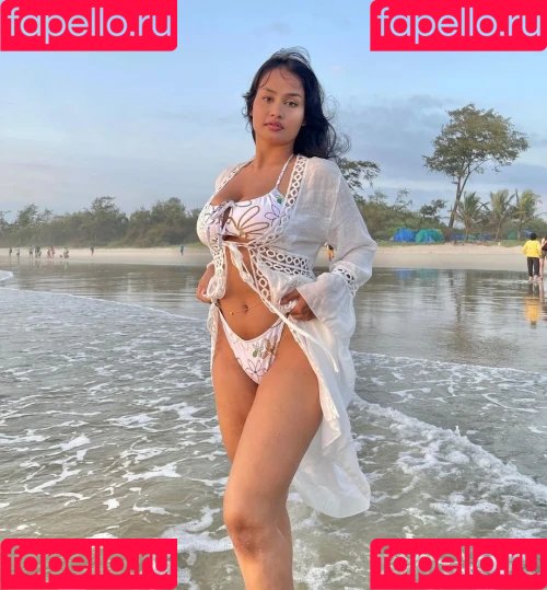 Prakriti Saha Onlyfans Photo Gallery 