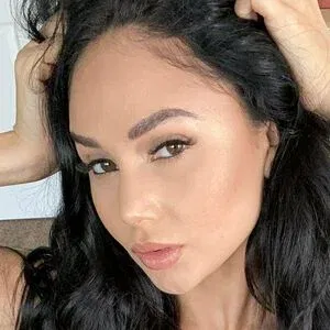 arianamarie Onlyfans Photo Gallery 