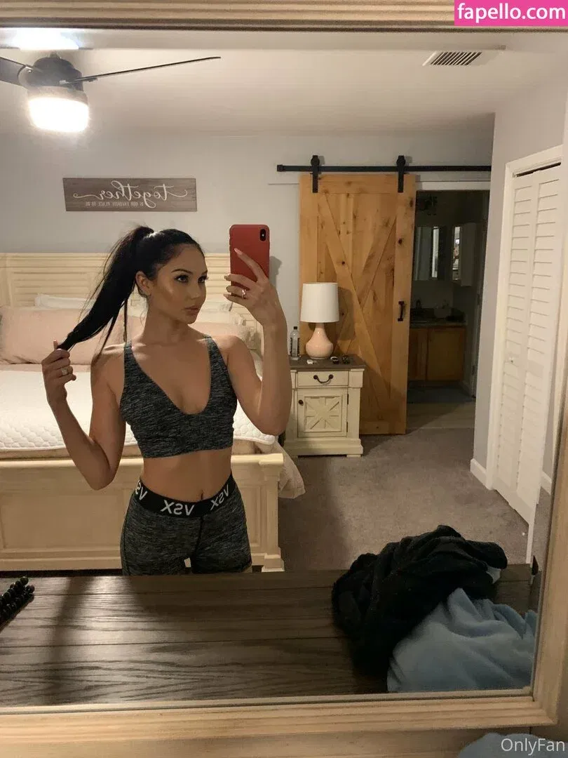 arianamarie Onlyfans Photo Gallery 