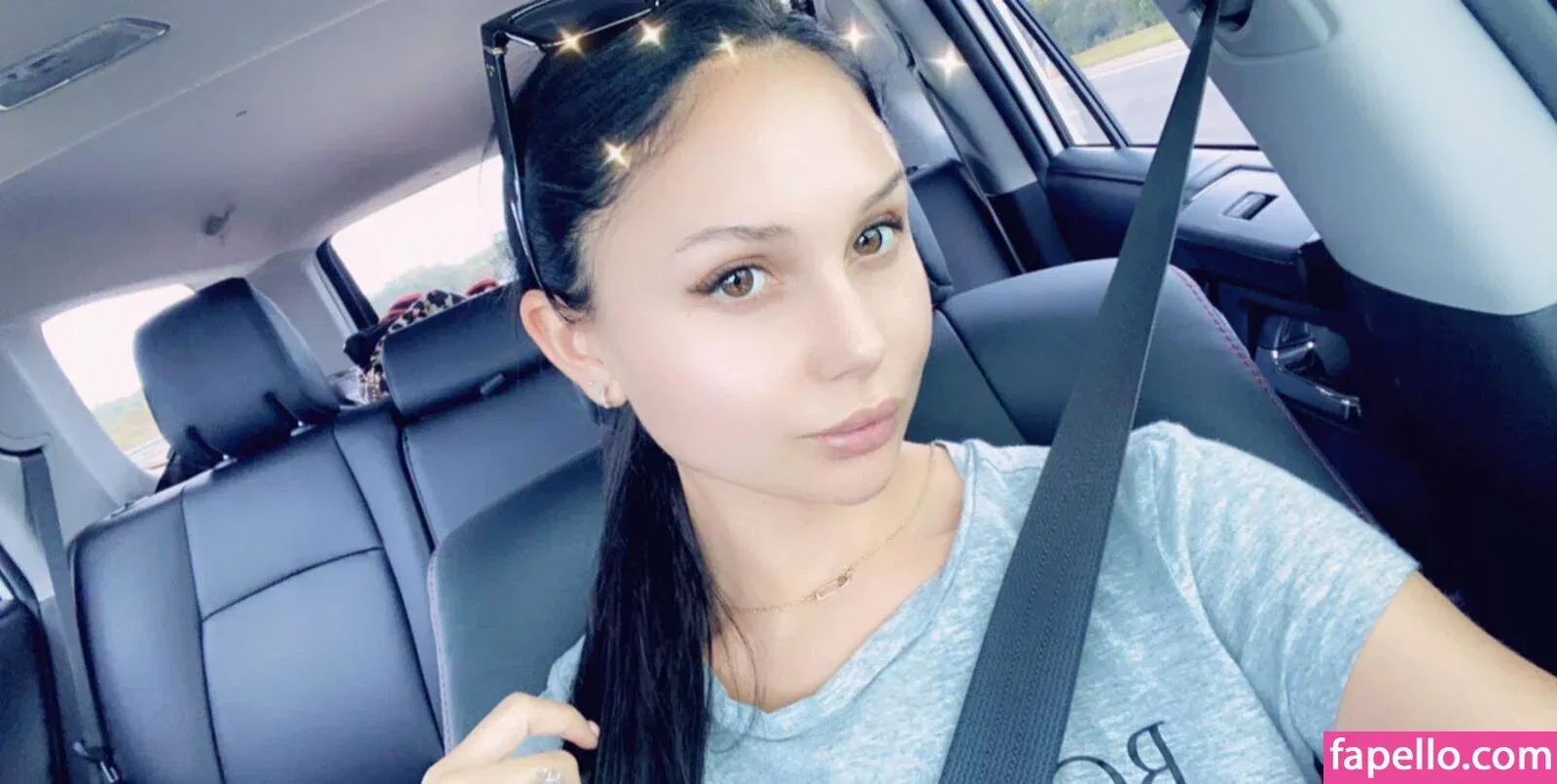 arianamarie Onlyfans Photo Gallery 