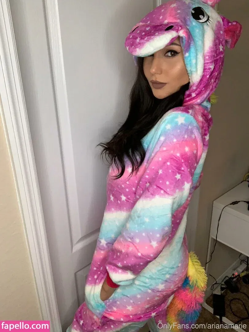 arianamarie Onlyfans Photo Gallery 
