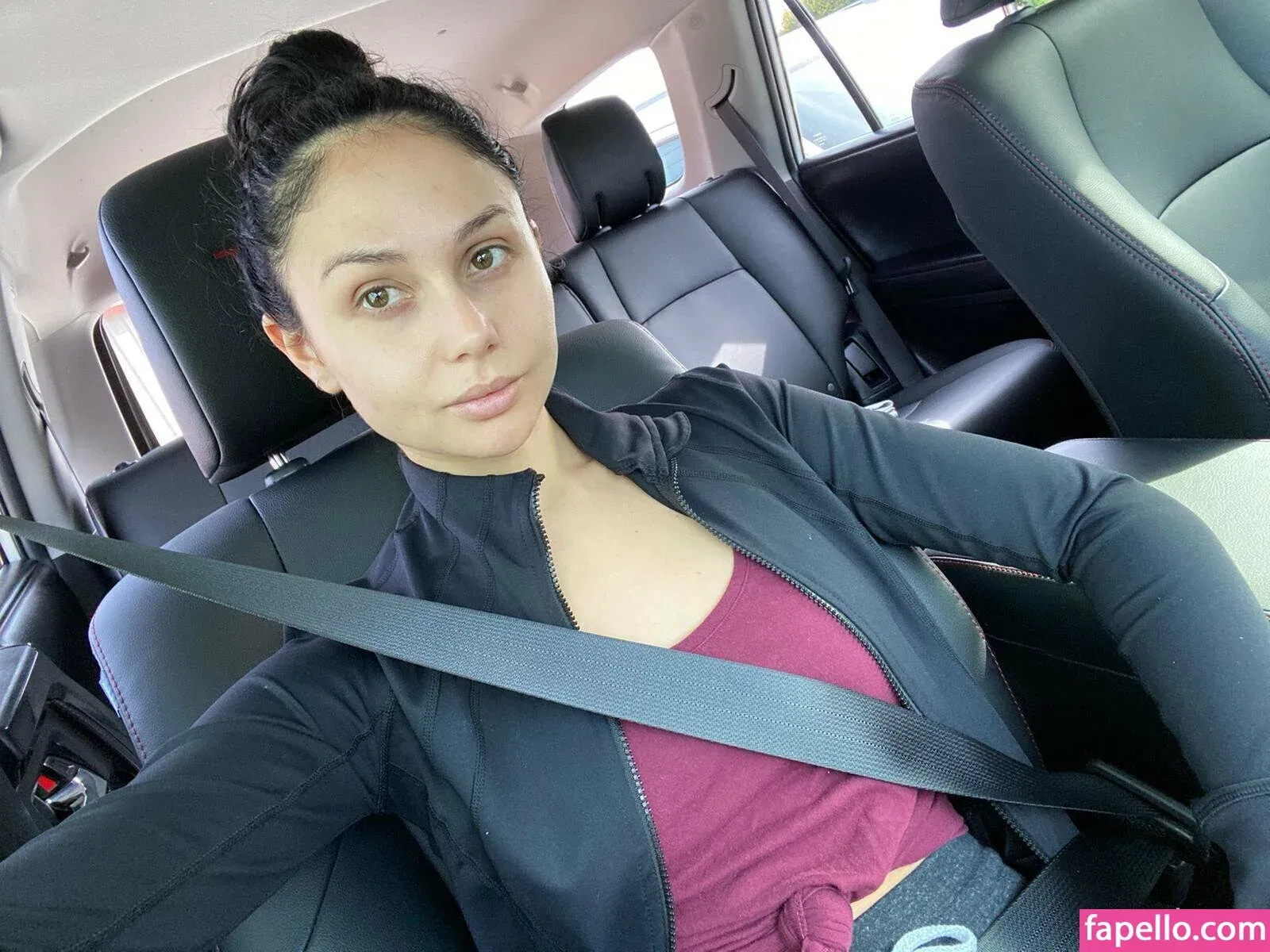 arianamarie Onlyfans Photo Gallery 