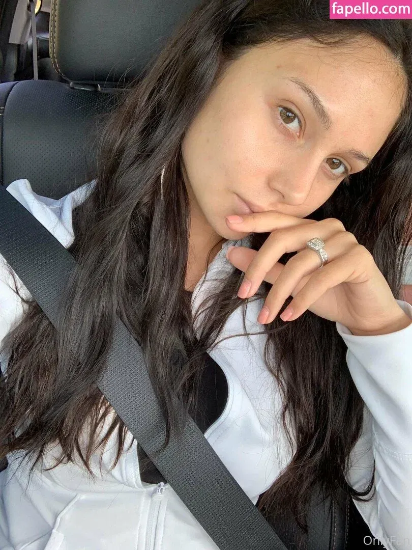 arianamarie Onlyfans Photo Gallery 