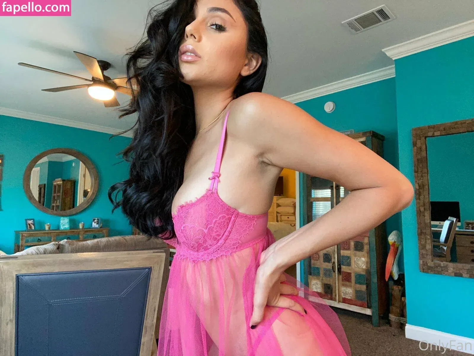 arianamarie Onlyfans Photo Gallery 