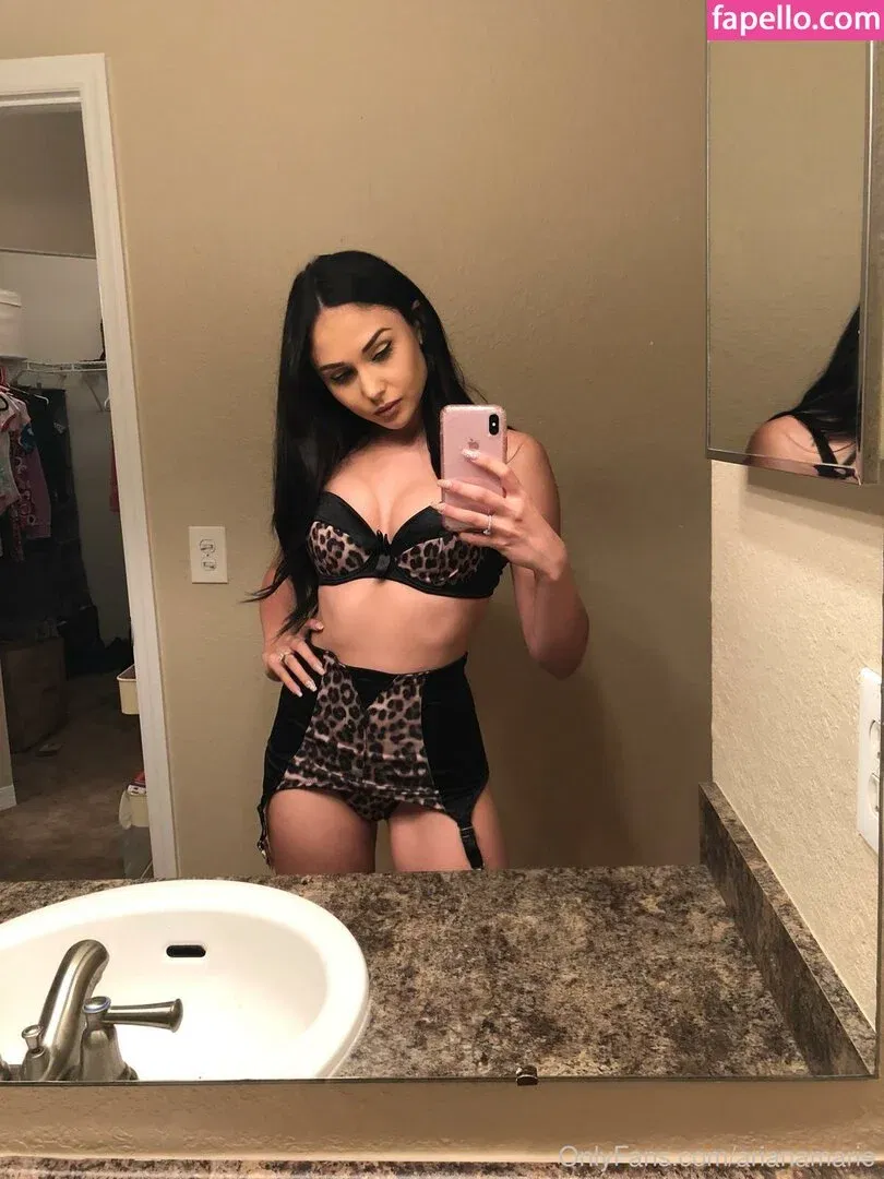 arianamarie Onlyfans Photo Gallery 