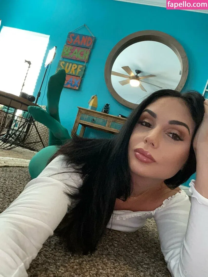 arianamarie Onlyfans Photo Gallery 