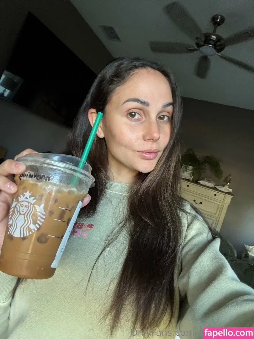 arianamarie Onlyfans Photo Gallery 