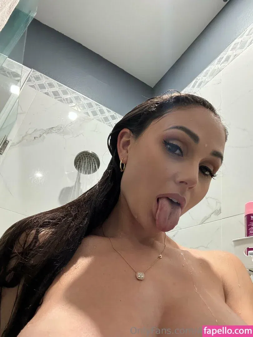 arianamarie Onlyfans Photo Gallery 