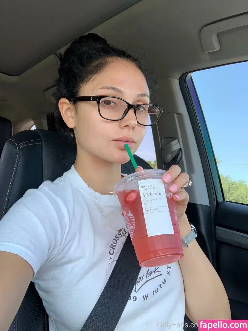 arianamarie Onlyfans Photo Gallery 