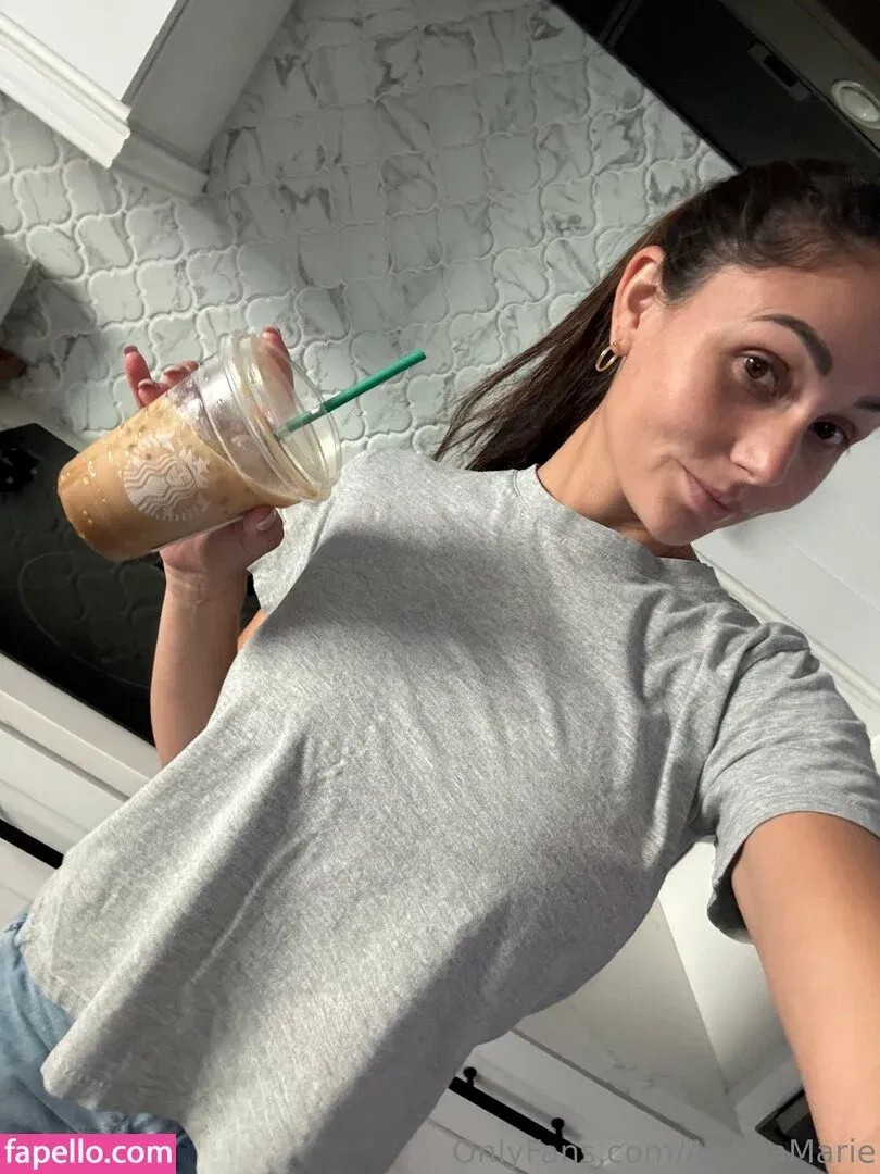 arianamarie Onlyfans Photo Gallery 