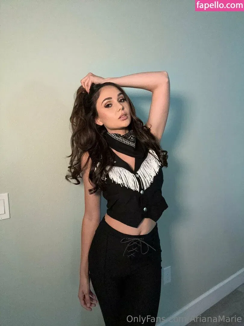 arianamarie Onlyfans Photo Gallery 