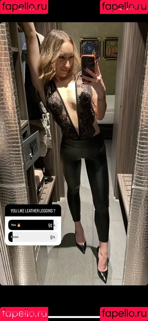 Lieblings Lena Onlyfans Photo Gallery 