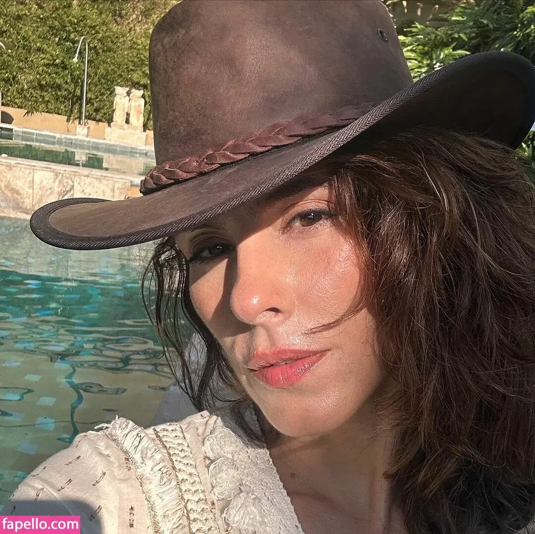 zaryaz Onlyfans Photo Gallery 