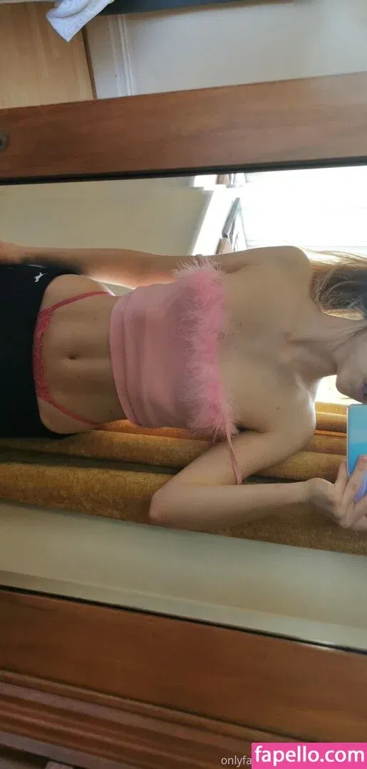 YourLittleMaya Onlyfans Photo Gallery 