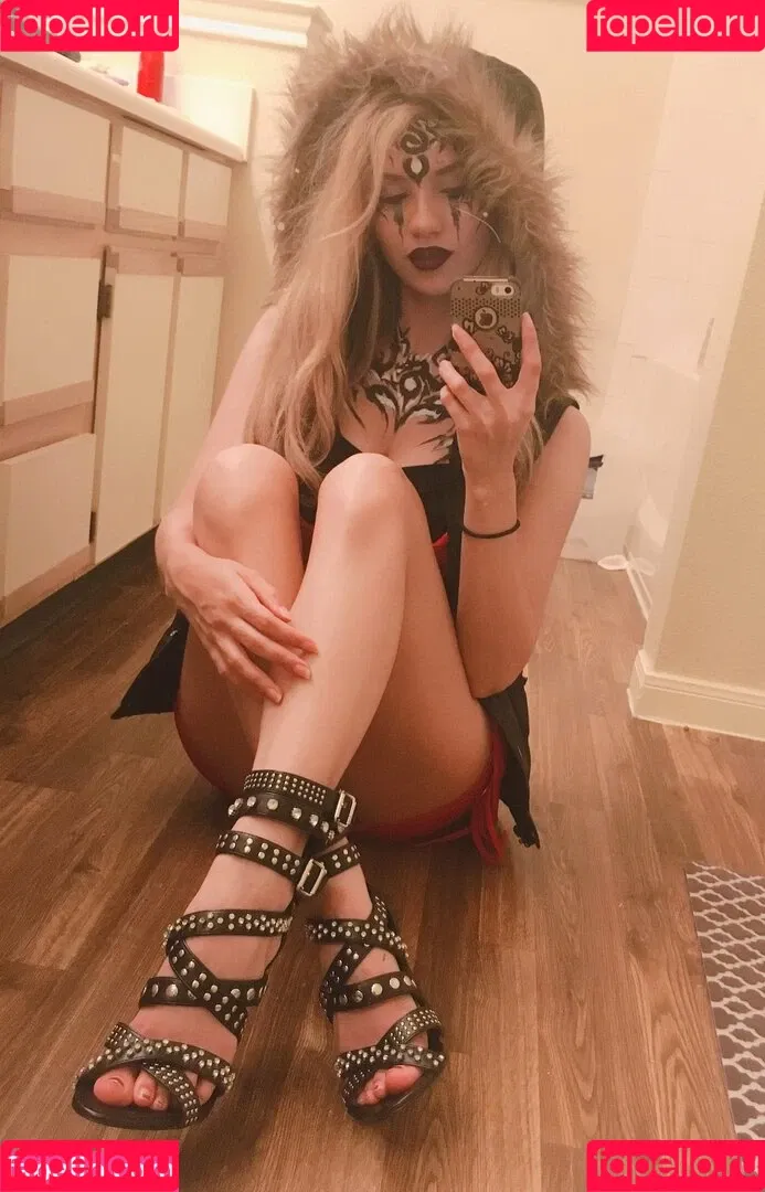 Trickywi Onlyfans Photo Gallery 