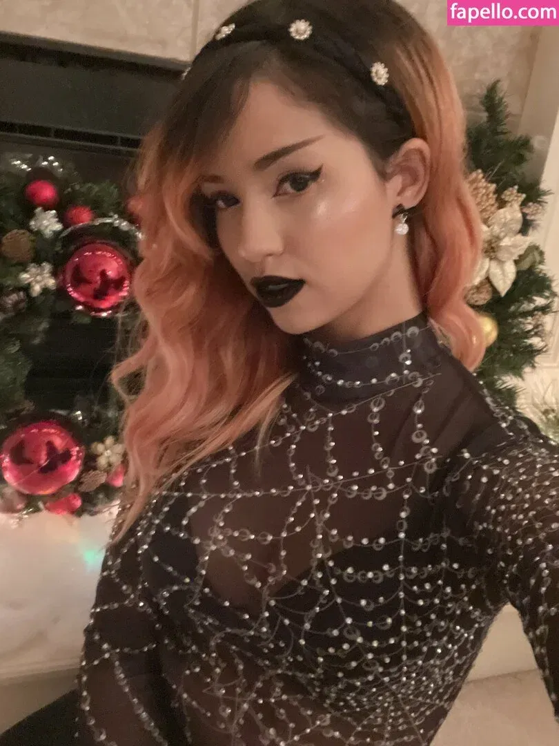 Trickywi Onlyfans Photo Gallery 