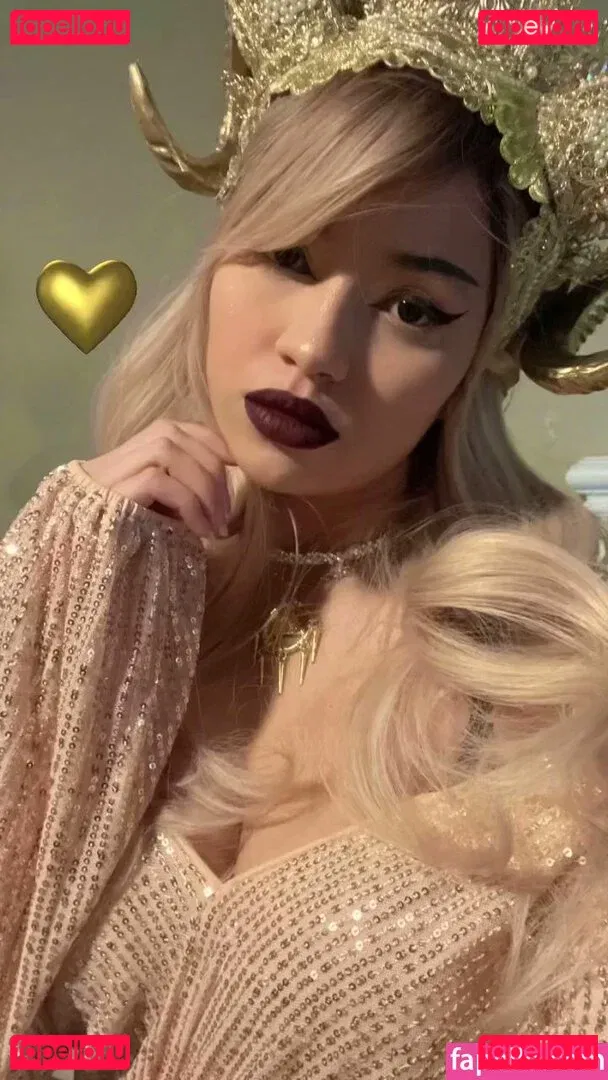 Trickywi Onlyfans Photo Gallery 