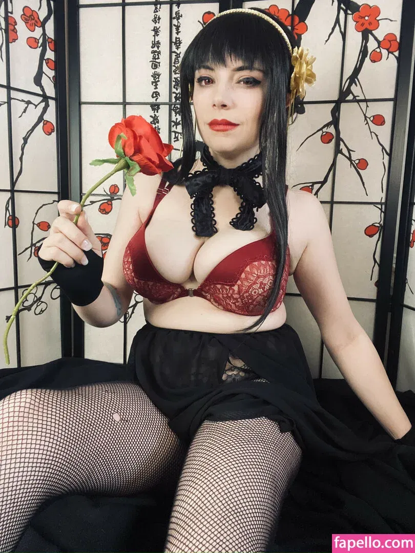 Dera Megurine Onlyfans Photo Gallery 