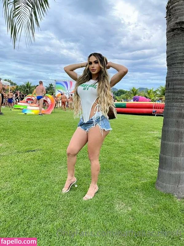 Nathalia Castro Onlyfans Photo Gallery 