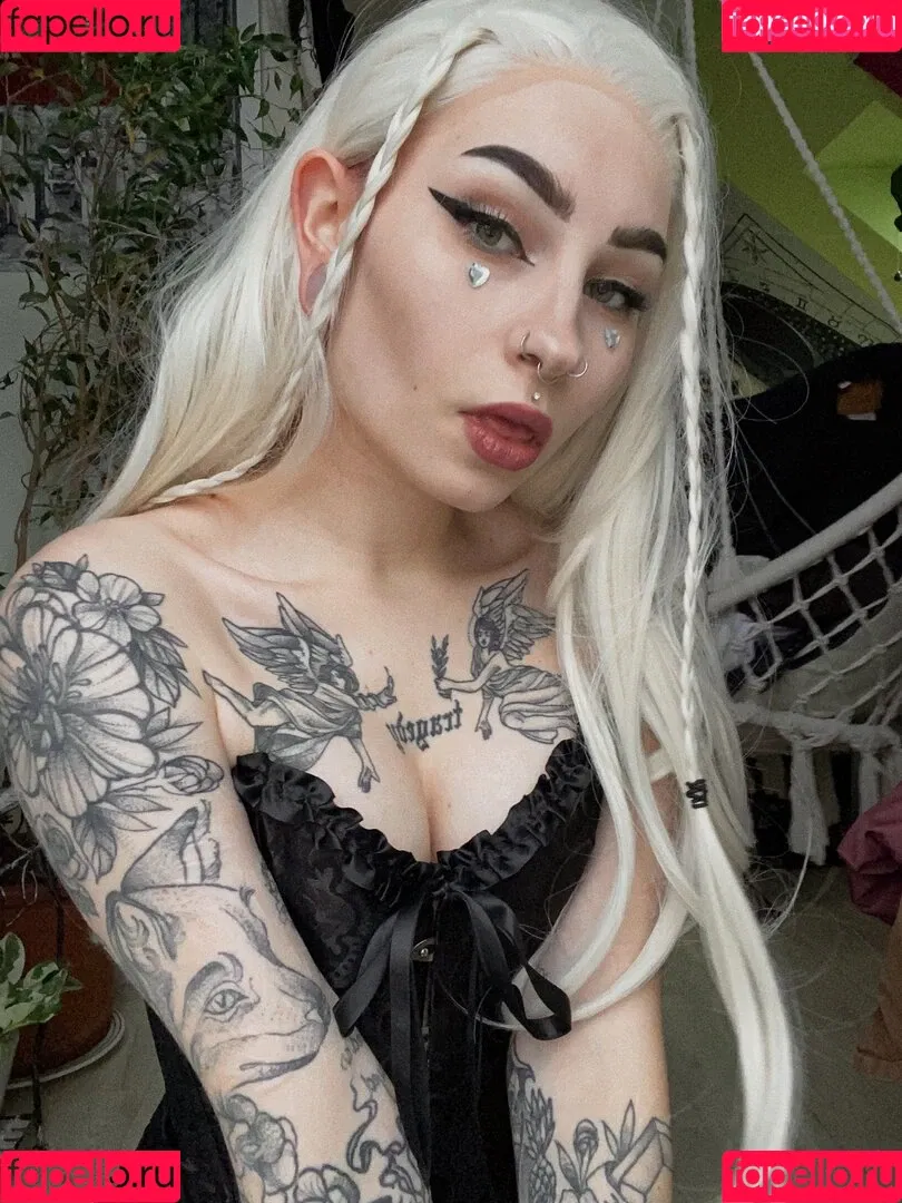 hernamewasloneliness Onlyfans Photo Gallery 