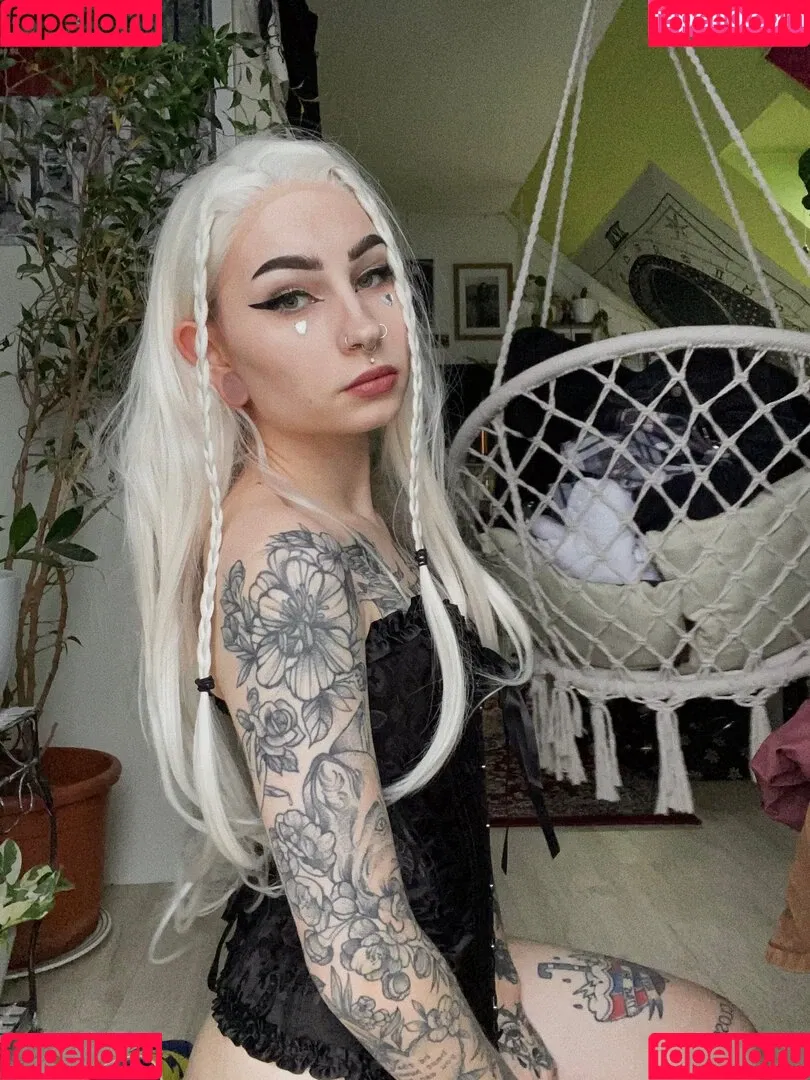 hernamewasloneliness Onlyfans Photo Gallery 